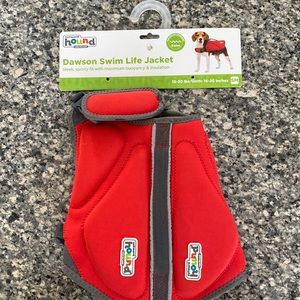 Like-new, small dog life jacket. Worn once as a puppy, no odor or wear